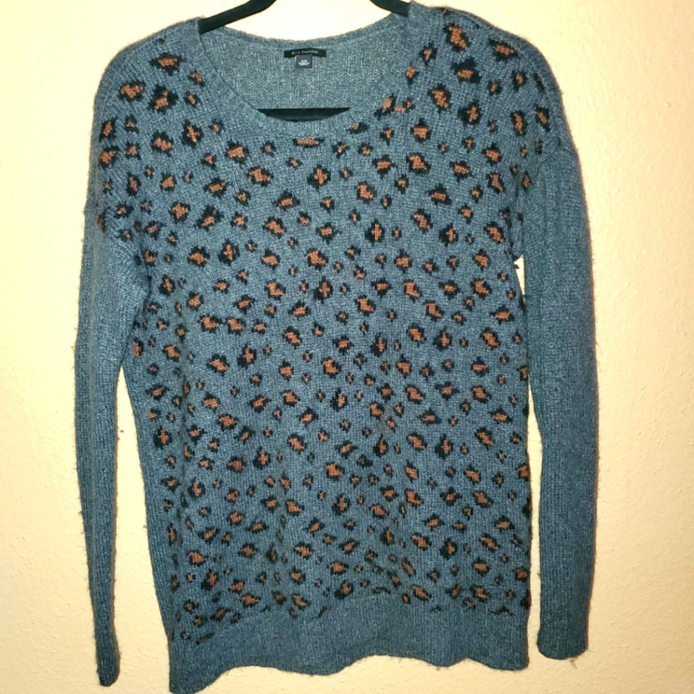 Ann Taylor Gray Leopard Sweater Wool Fleece Long Sleeve Crew Neck Women Size xs